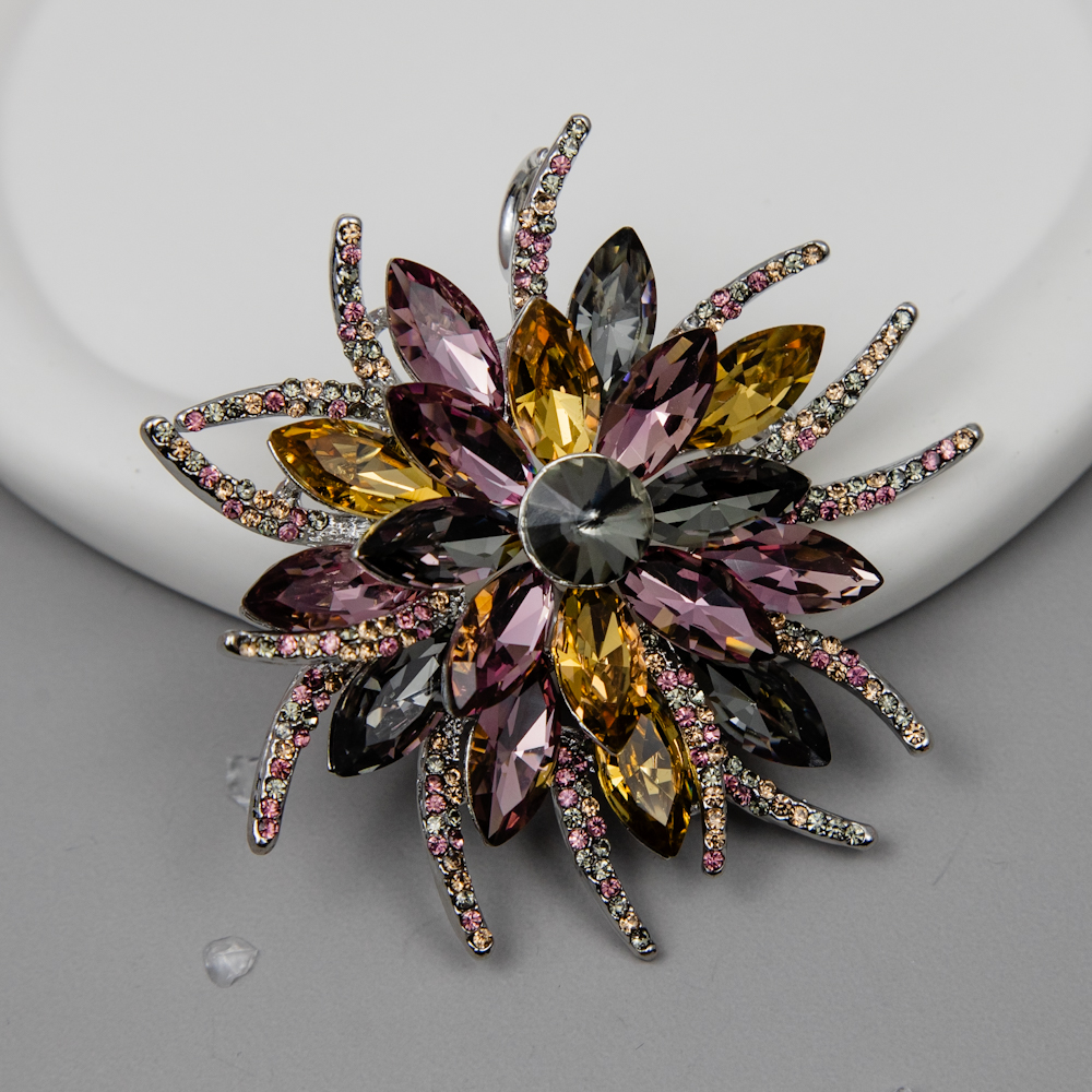 Брошь Арт. 3-7579-W Брошь Арт. 3-7579-W